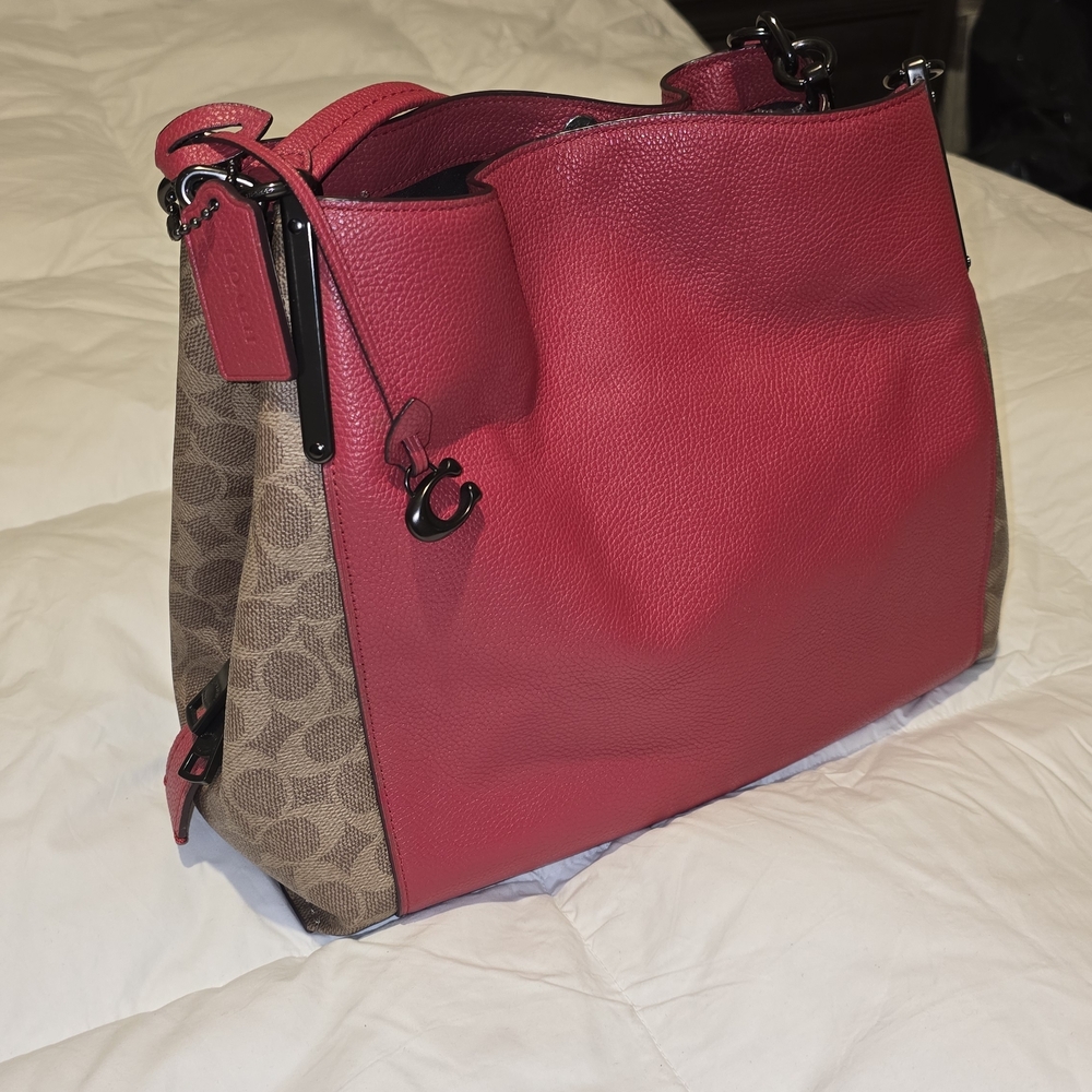Coach Dalton 31 With Signature Canvas Blocking TAN RED APPLE Shoulder Bag 76078